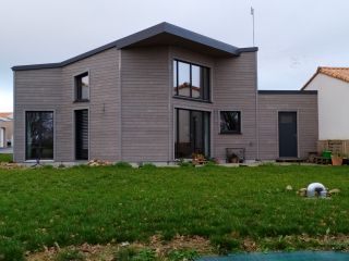 Maison individuelle en lotissement